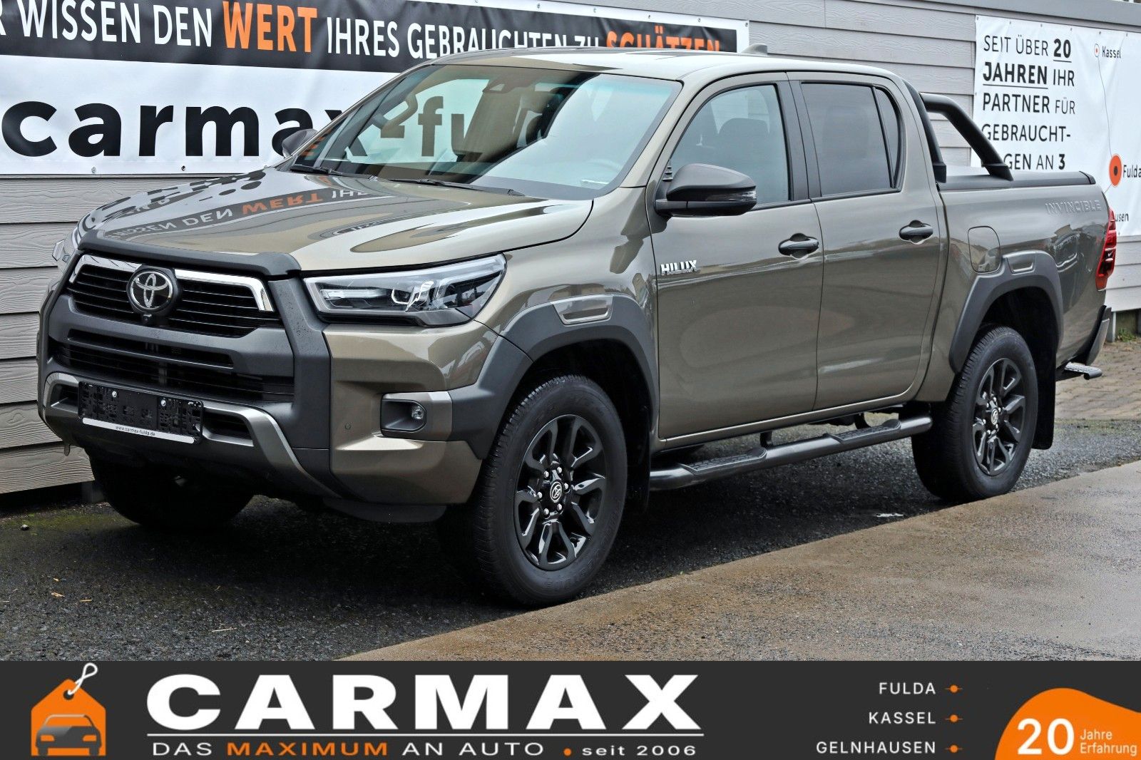 Fahrzeugabbildung Toyota Hilux 2.8 D-4D Invincible,Rollbügel,Rolo,ACC,AHK