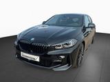 BMW 118i M Sport Pro H/K HUD RFK AHK LED elSitze 19" - mit Benzin-Antrieb: Leichtmetallfelgen, mit Klimaautomatik