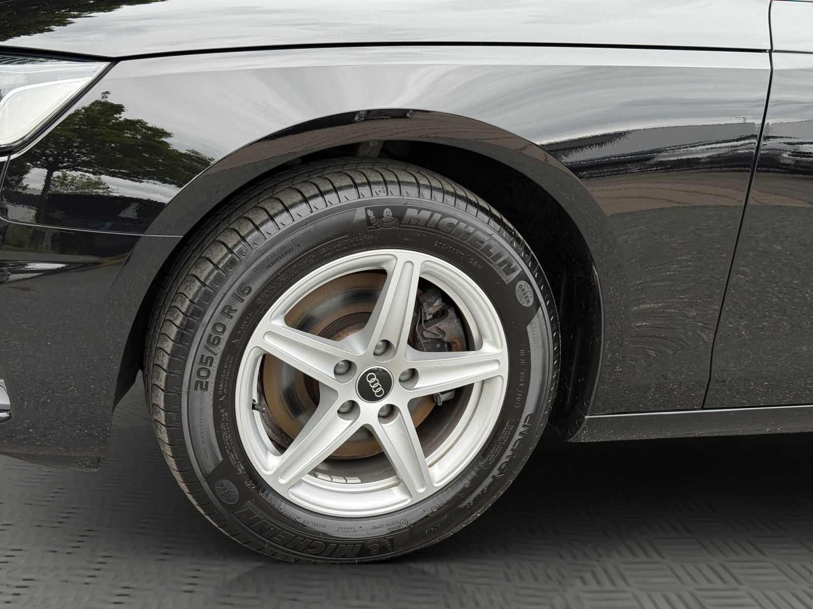 Audi A4 - Bild 8