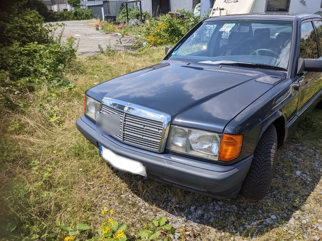 Mercedes-Benz Mercedes W201 | 190er 1.8 ohne TÜV Farbe Blau