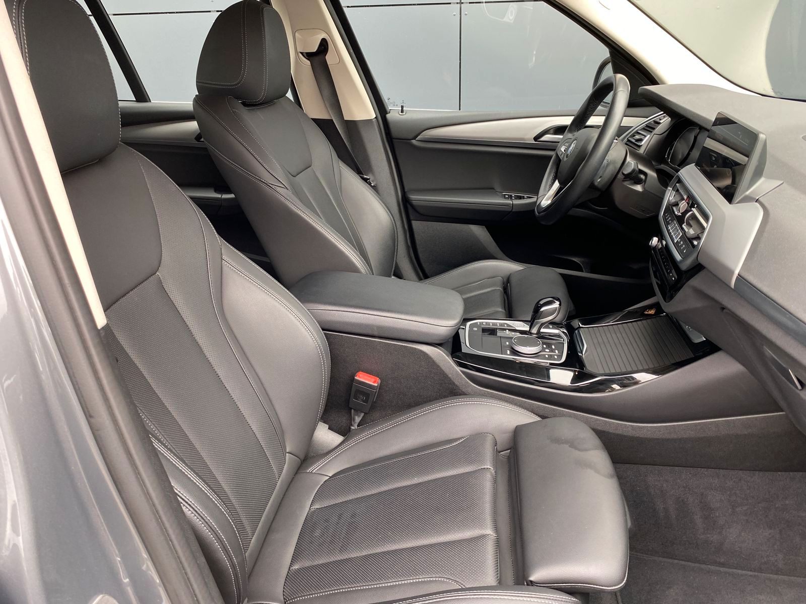BMW X3 20d xDrive AHK LED NAVI DAB Kamera Keyless... foto 18