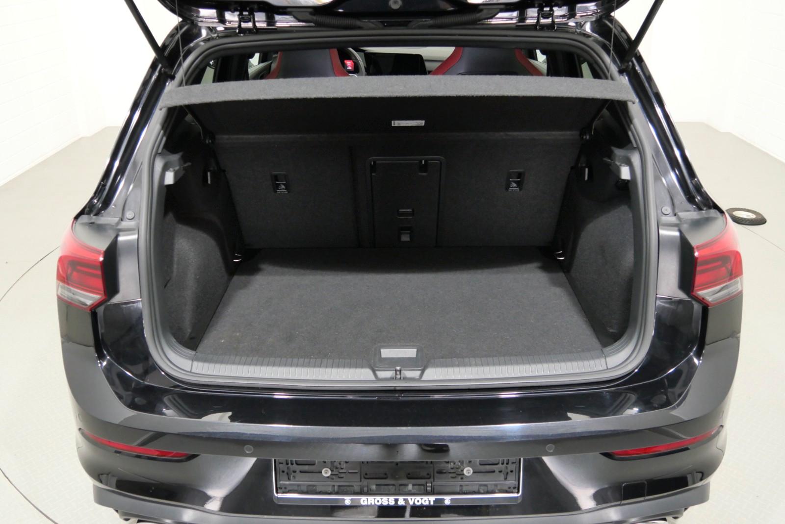 Volkswagen Golf VIII GTI Clubsport ACC KAMERA LED PDC