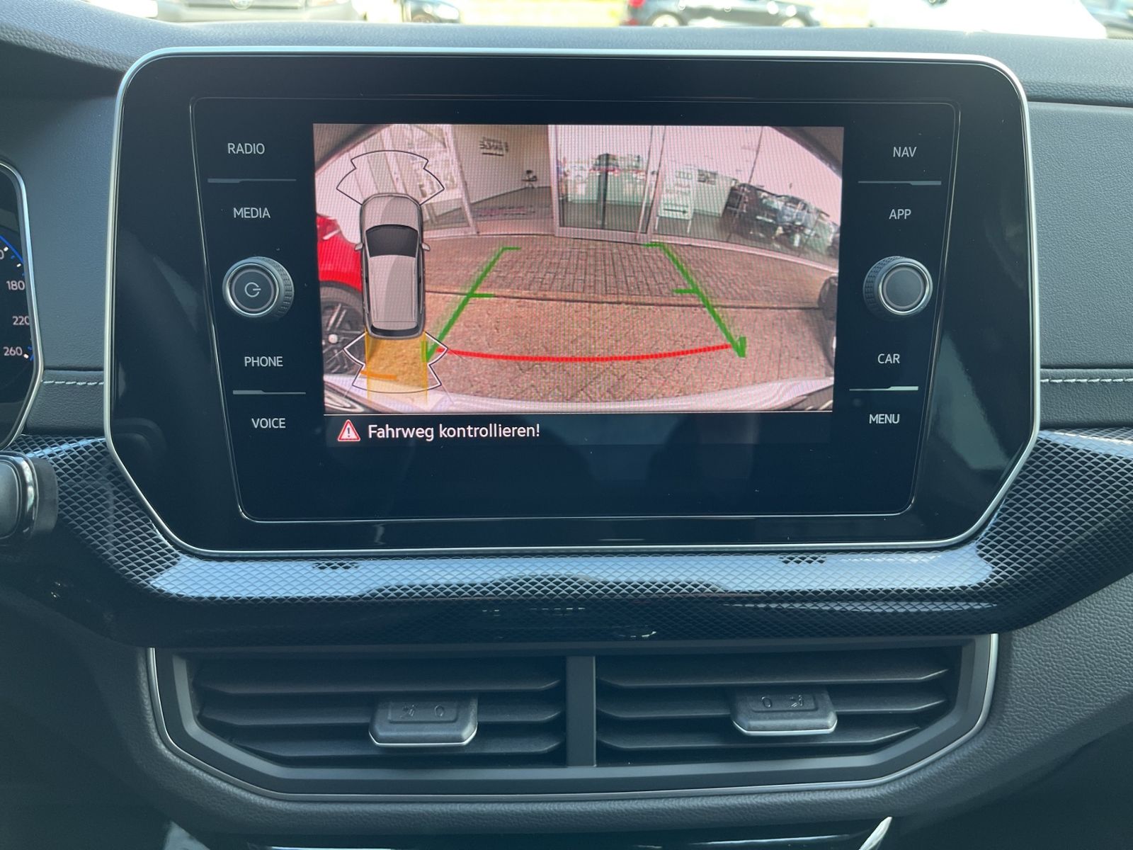 Volkswagen T-Cross - Bild 14