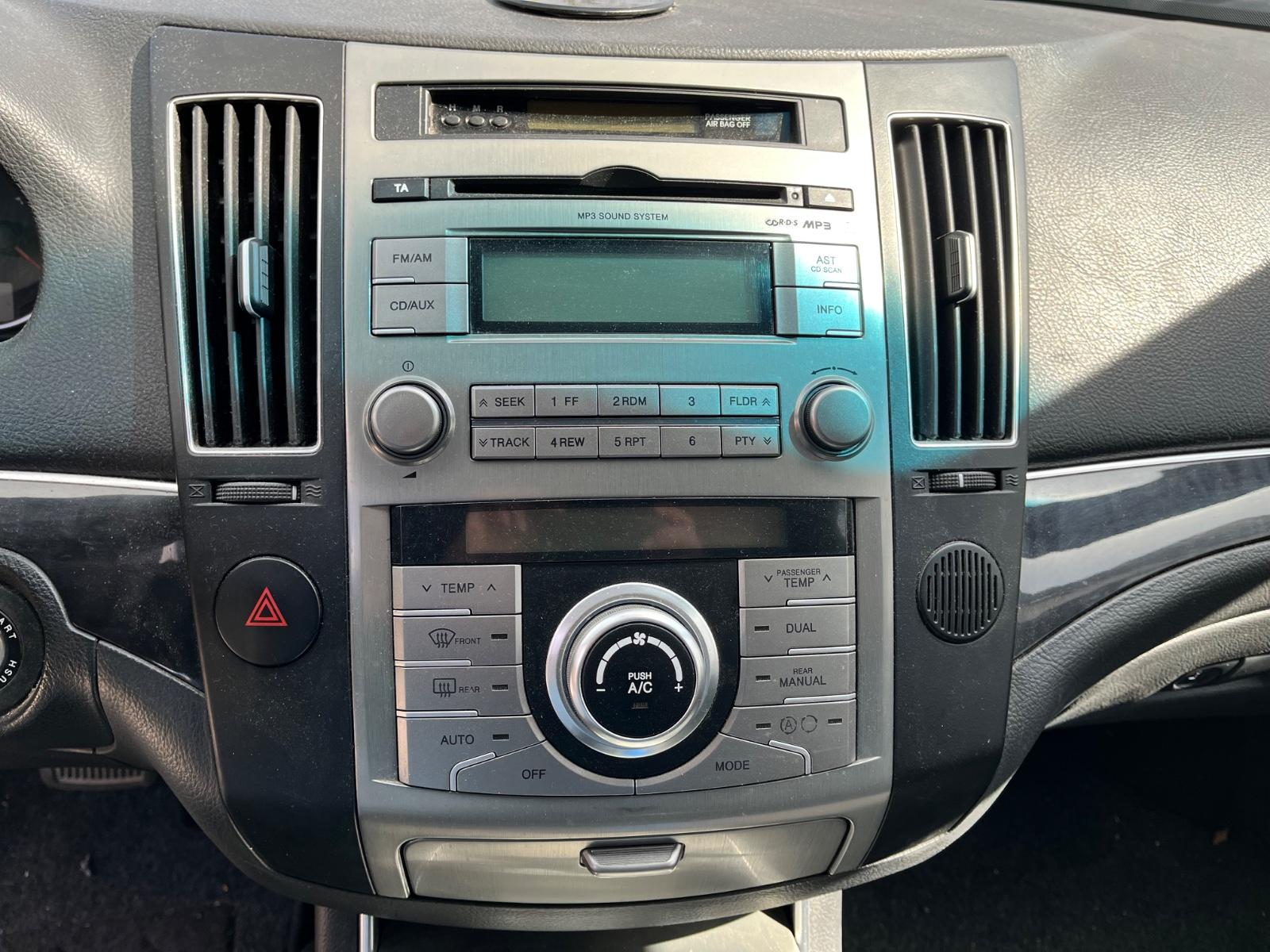 Hyundai ix55 2010 — photo 13