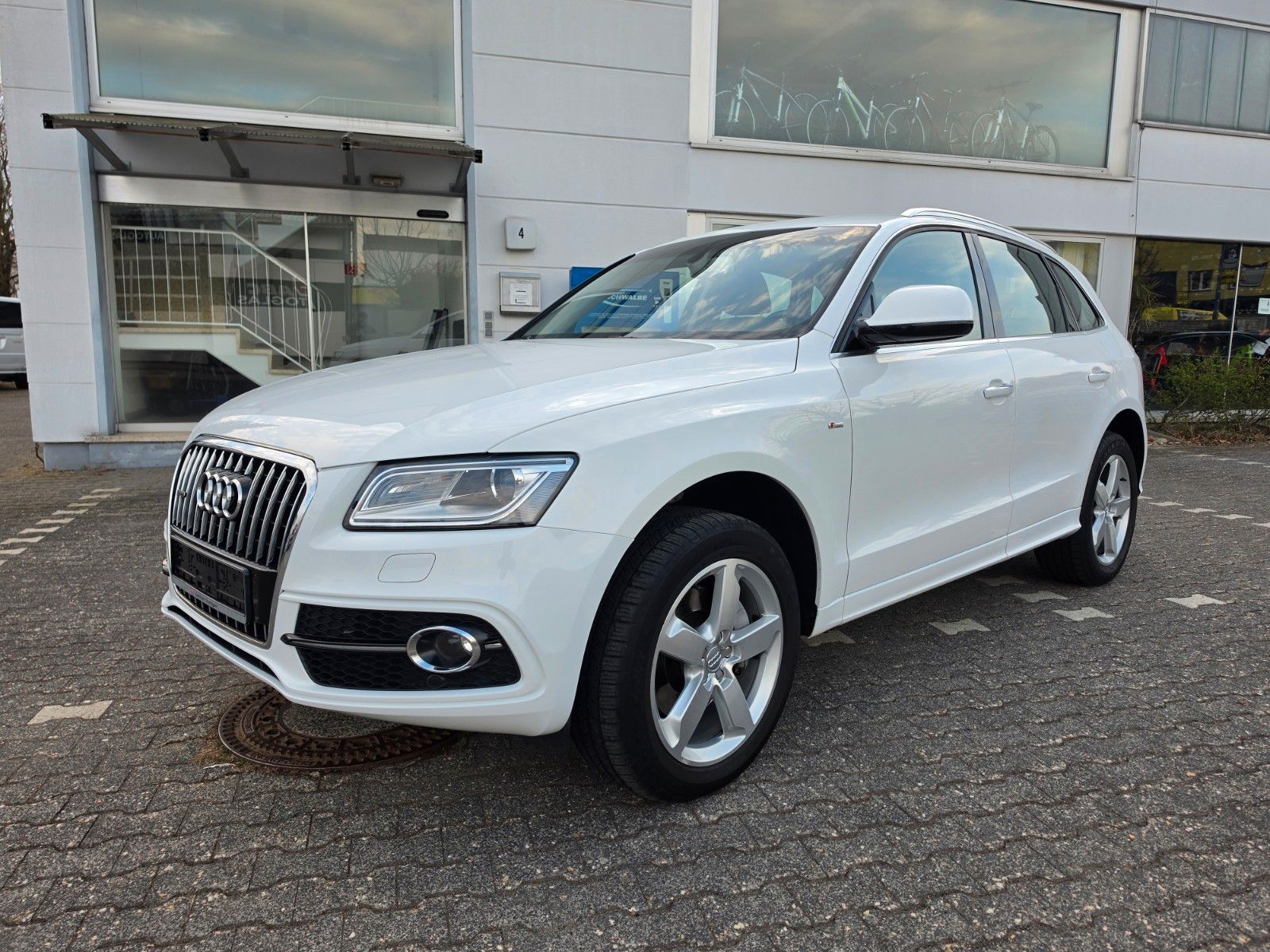 AUDI Q5 3.0 TDI Stronic/Quattro/S-Line/Bi-Xenon/Keyle