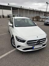 Mercedes-Benz B 180 d DCT -Autom.Leder.Assistentsy.Inspekt.neu