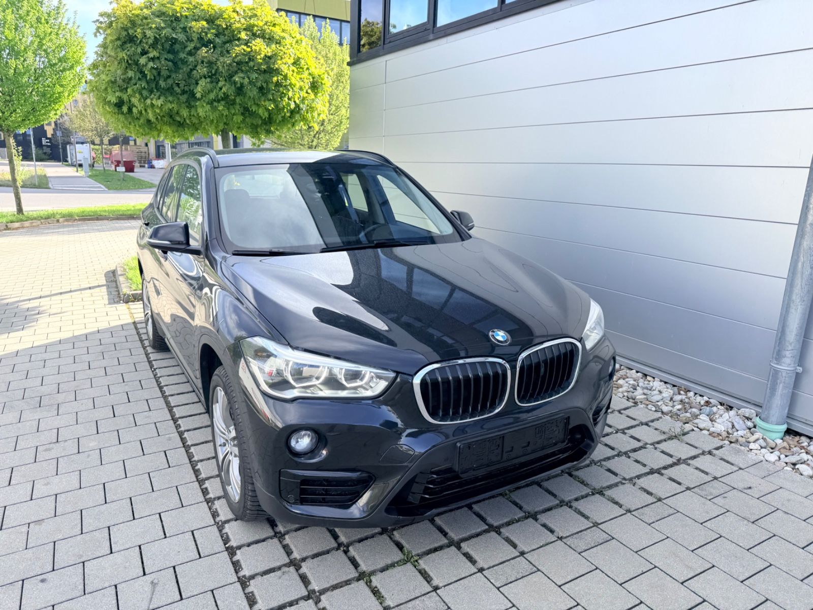 BMW X1 xDrive 25i Sport Line/Navi/LED/Head-UP foto 17