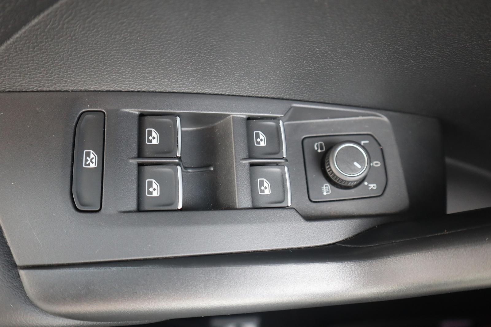 Volkswagen T-Cross 1.5 TSI Style DSG LED Navi ACC PDC DAB, миниатюра 19