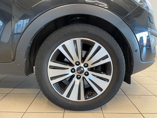 Fahrzeugabbildung Kia Sportage Platinum Edition 4WD 2.0 CRDi Händlerpr