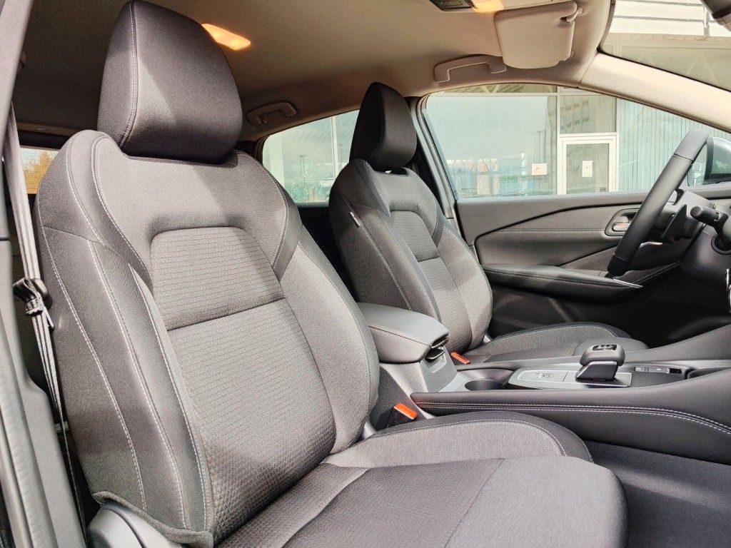 Fahrzeugabbildung Nissan Qashqai 1.3 MHEV Tekna+ PANO+HUD+BOSE+SHZ+AHK