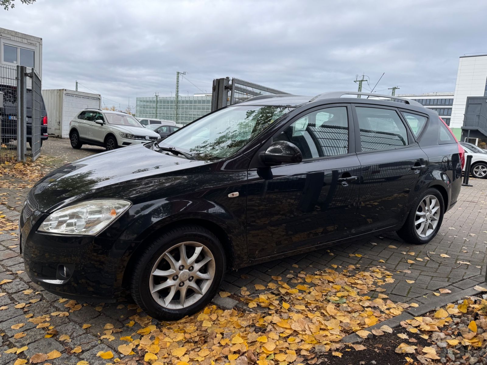 Fahrzeugabbildung Kia cee'd Sportswagon*AHK*KLIMA*BLUETO*NAVI