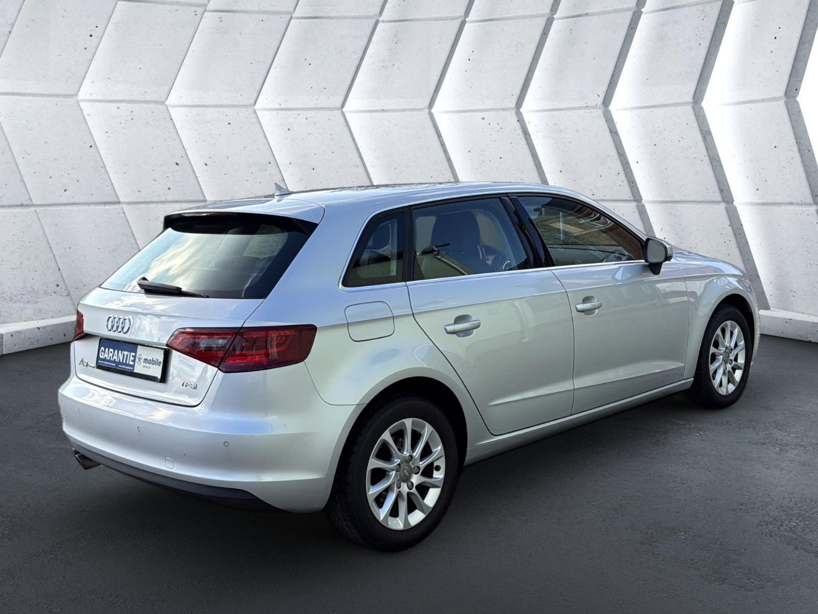 Fahrzeugabbildung Audi A3 Sportback quattro/ Unfallfrei/ 2. Hd/