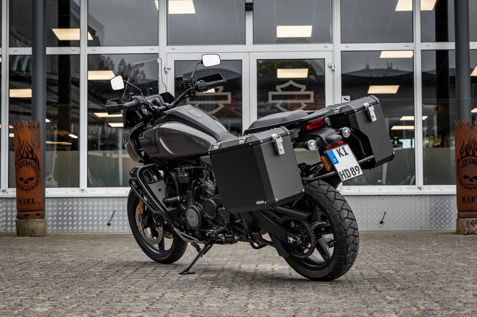 Fahrzeugabbildung Harley-Davidson RA1250S Pan America Special - ZARD-Sportauspuff