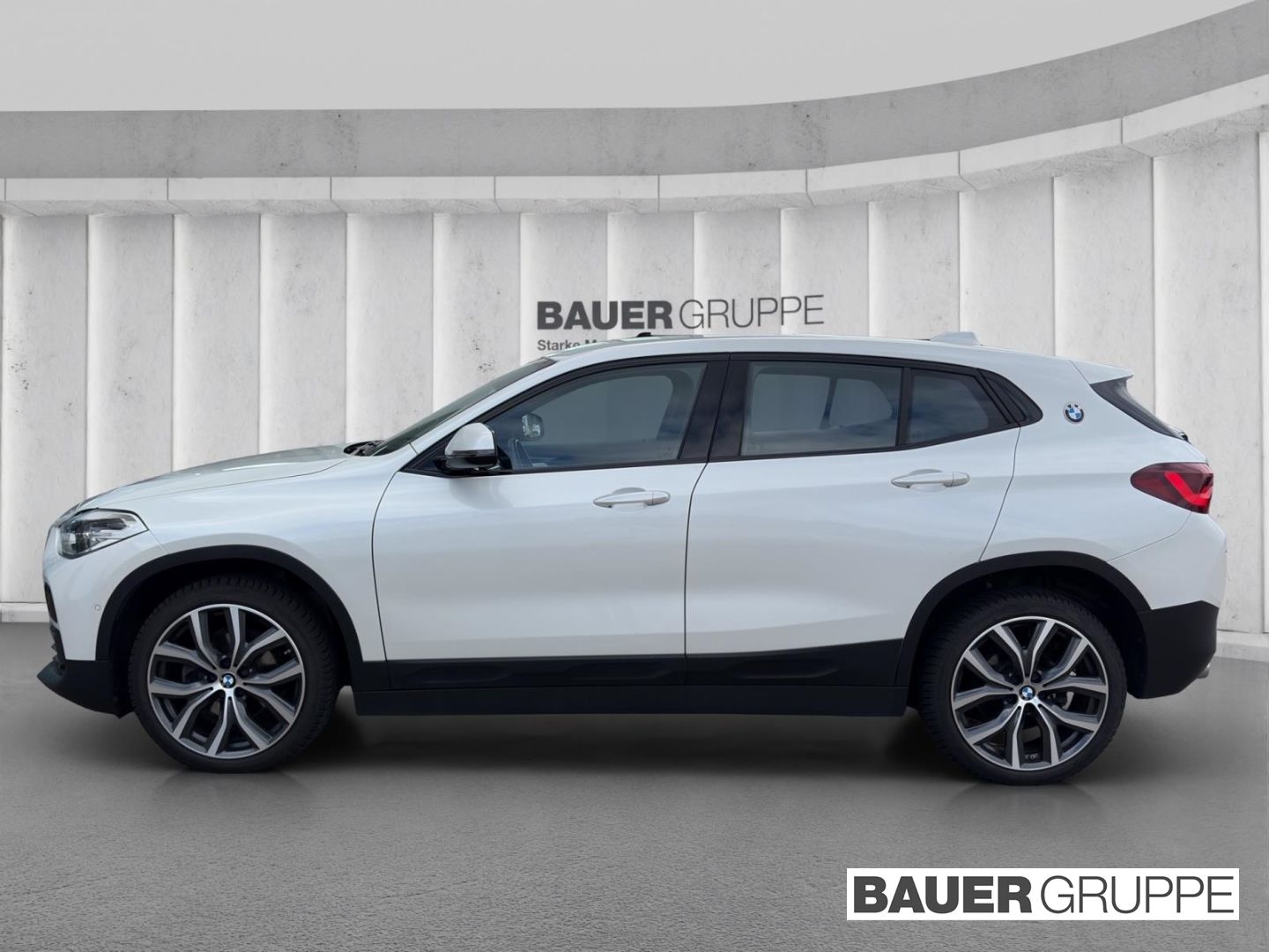 BMW X2 xDrive18d Advantage Plus Navi LED Sperrdiff.  imagem 3