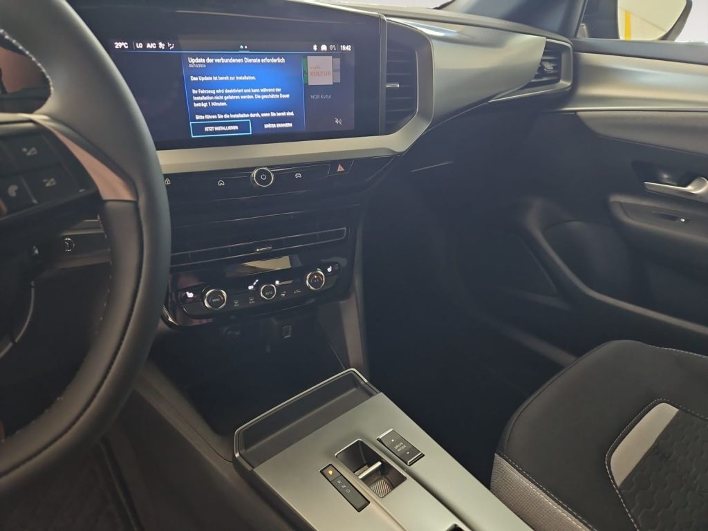 Fahrzeugabbildung Opel Mokka 1.2 DI Turbo Hybrid 48V AT Edition (B/B)