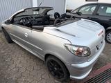 Peugeot 206 CC 110 - - Peugeot 206 aus 2004: Cabrio
