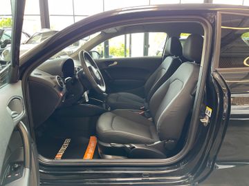 Audi A1 attraction *Klimaauto.*Sitzheizung*TÜV0327*
