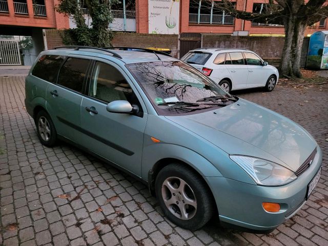 Ford Focus Turnier 1.6 von 2002