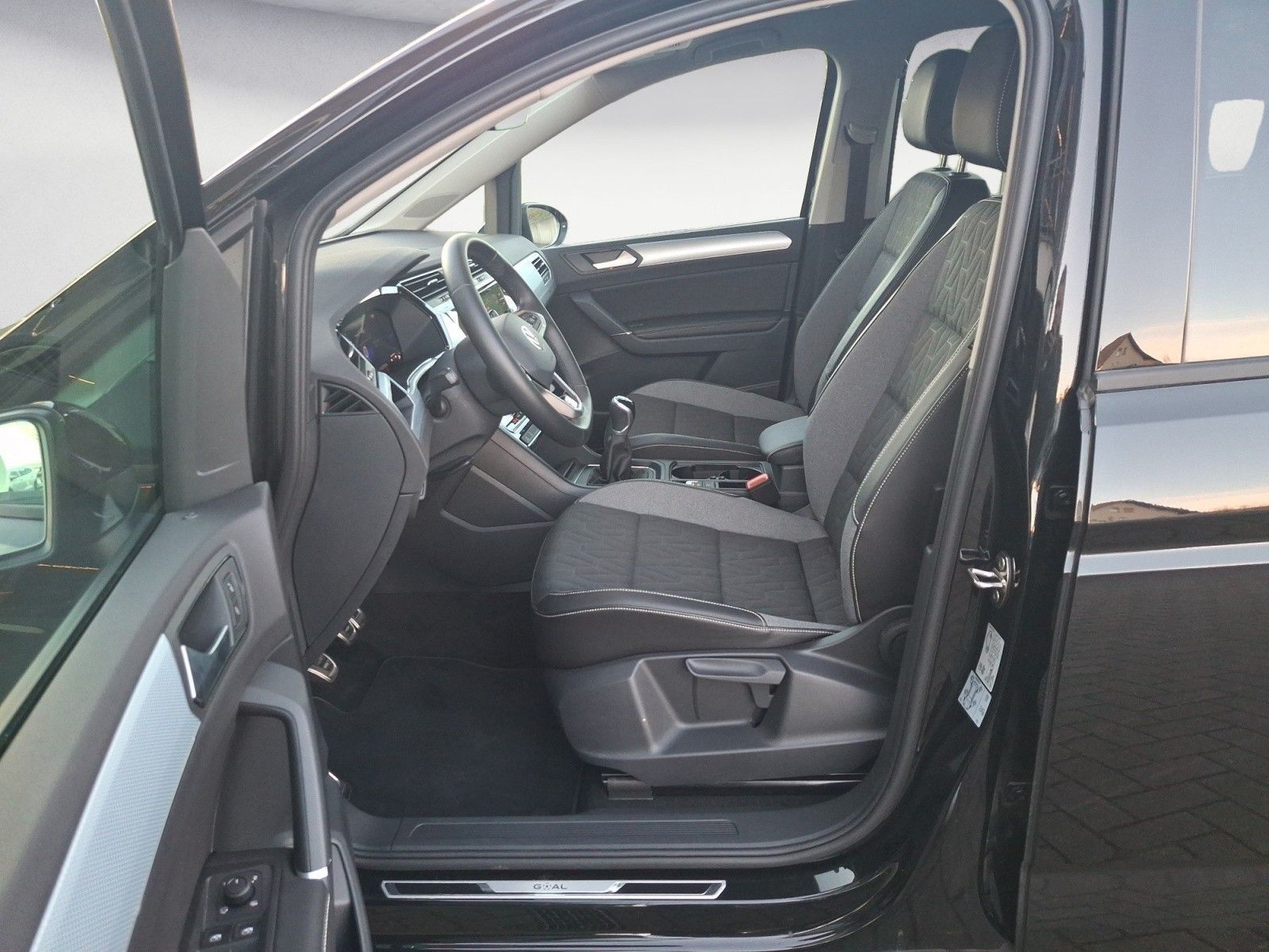 Volkswagen Touran - Bild 8