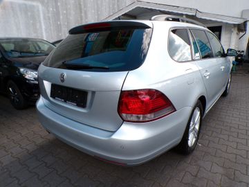 Volkswagen Golf - 5