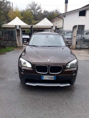 BMW Bmw X1 sDrive20d Futura 011