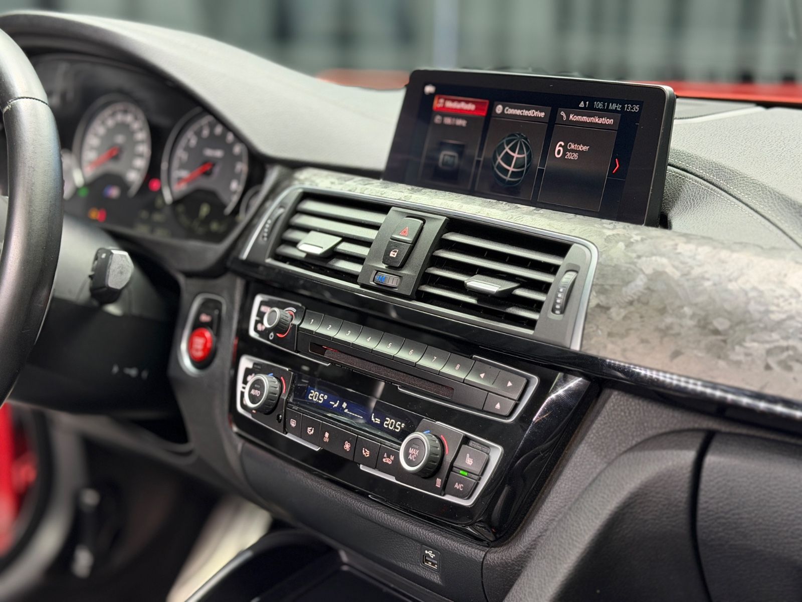 Fahrzeugabbildung BMW M4 Competition Coupe |NGM|LCI|H/K|DE-FZG