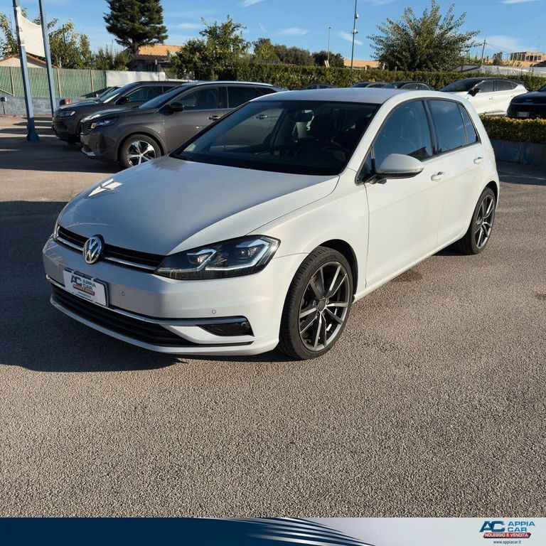 Image of Volkswagen Golf