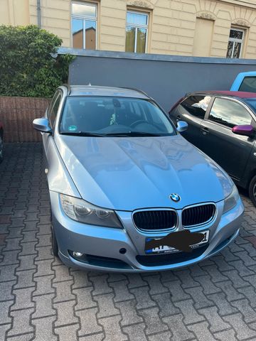 BMW 318 Baureihe 3 Touring 318d