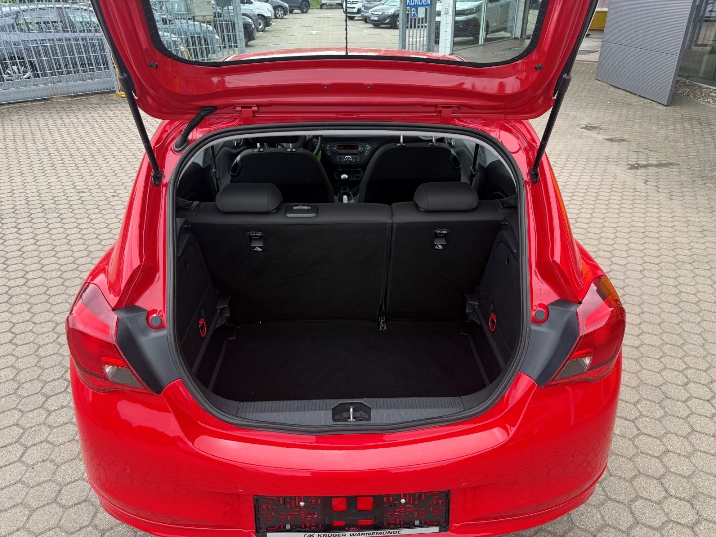Fahrzeugabbildung Opel Corsa E Edition SHZ+LHZ+PDC