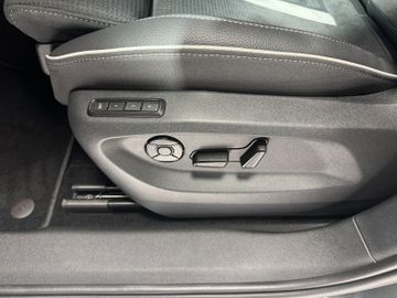 Fahrzeugbestand 13 Skoda Kodiaq 2.0 TDI 4x4 Sportline Pano AHK 7-Sitze