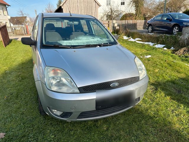 Ford Fiesta *1.6 *100PS *TÜV 04/2025