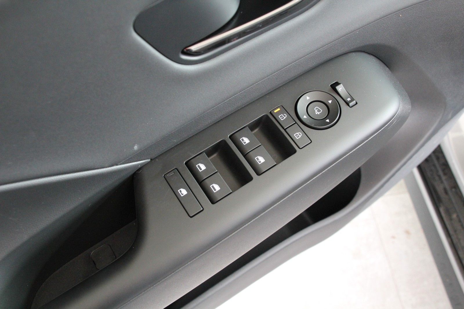 Fahrzeugabbildung Hyundai Kona 1.0 T-GDI N-Line