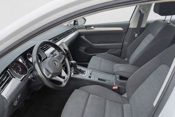 Volkswagen Passat Variant - 12