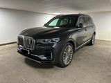 BMW X7 xDrive40i -Head-Up-Adap.Tempomat-360° Kamera  - BMW X7 xDrive40i Gebrauchtwagen