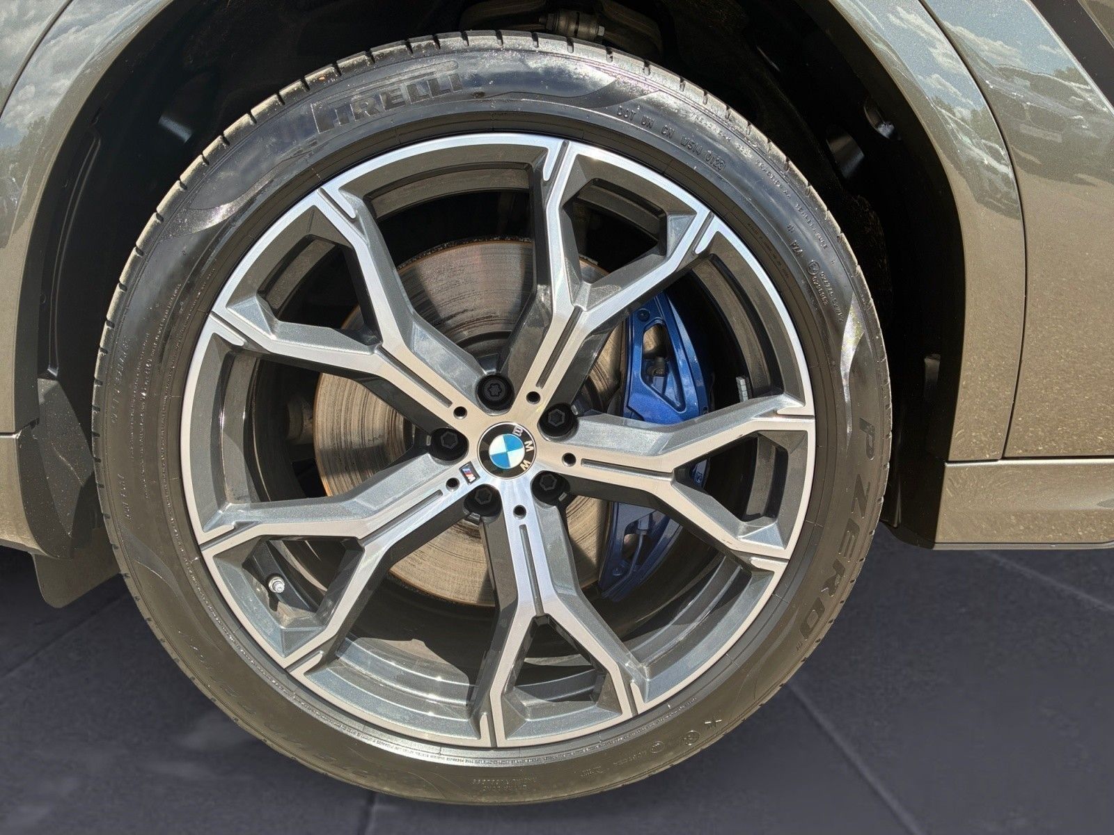 BMW X6 xDrive40d M Sportpaket Innovationspaket BMW L foto 12