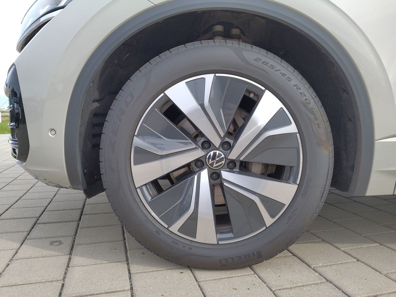 Volkswagen Touareg - Bild 9