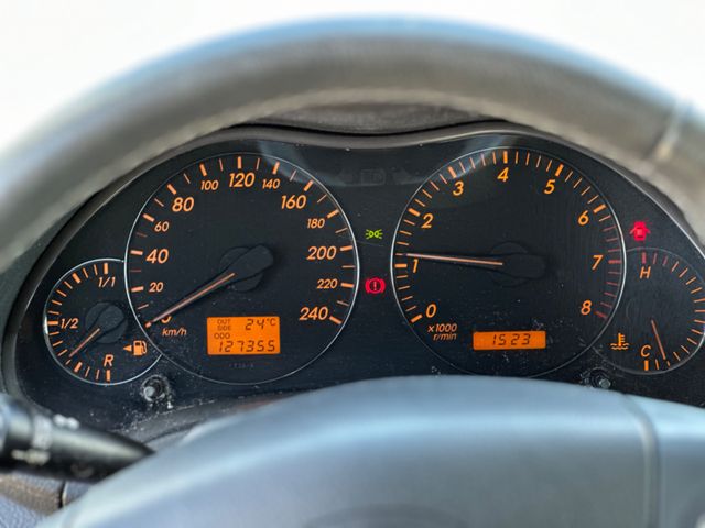 Toyota Avensis  1.8 Sol Liftback