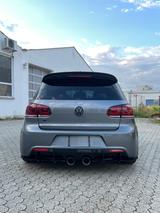 Volkswagen Golf 6 R  2.0 TSI DSG 4MOTION  - Volkswagen Golf mit Benzin-Antrieb: Leder, Limousine, 2.0