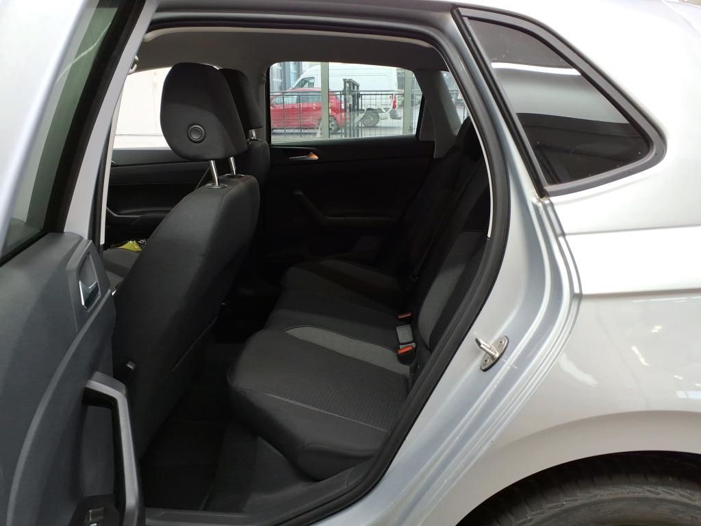 Polo 1.0 TSI DSG Active Kamera/Keyless/Navi/LED/