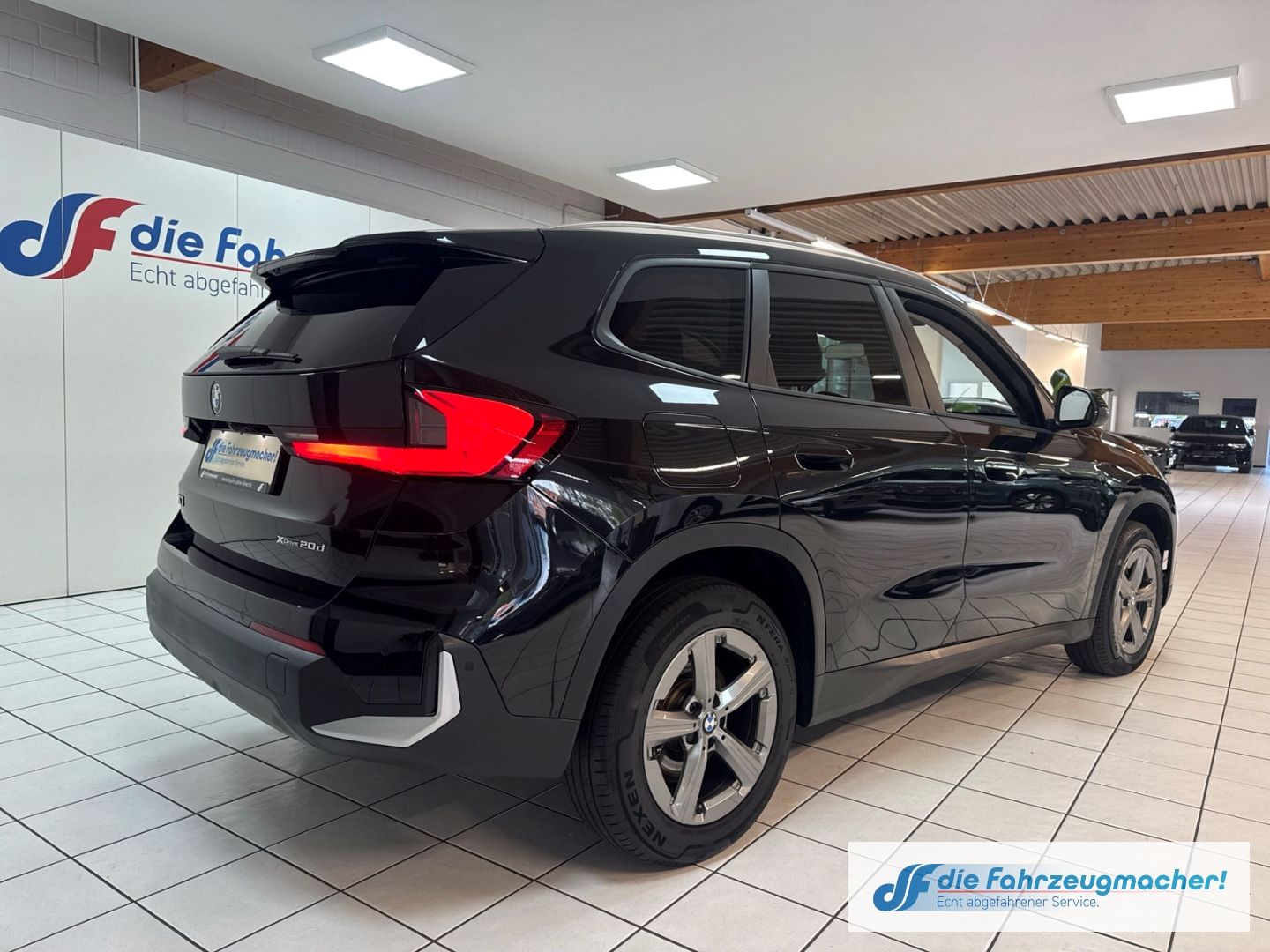 Fahrzeugabbildung BMW X1 xDrive 20 d Park-Assistent Navi Digitales Coc