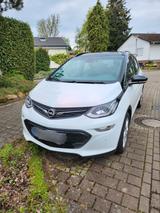 Opel Ampera-e Plus Plus - Opel Ampera-e mit Elektro-Antrieb