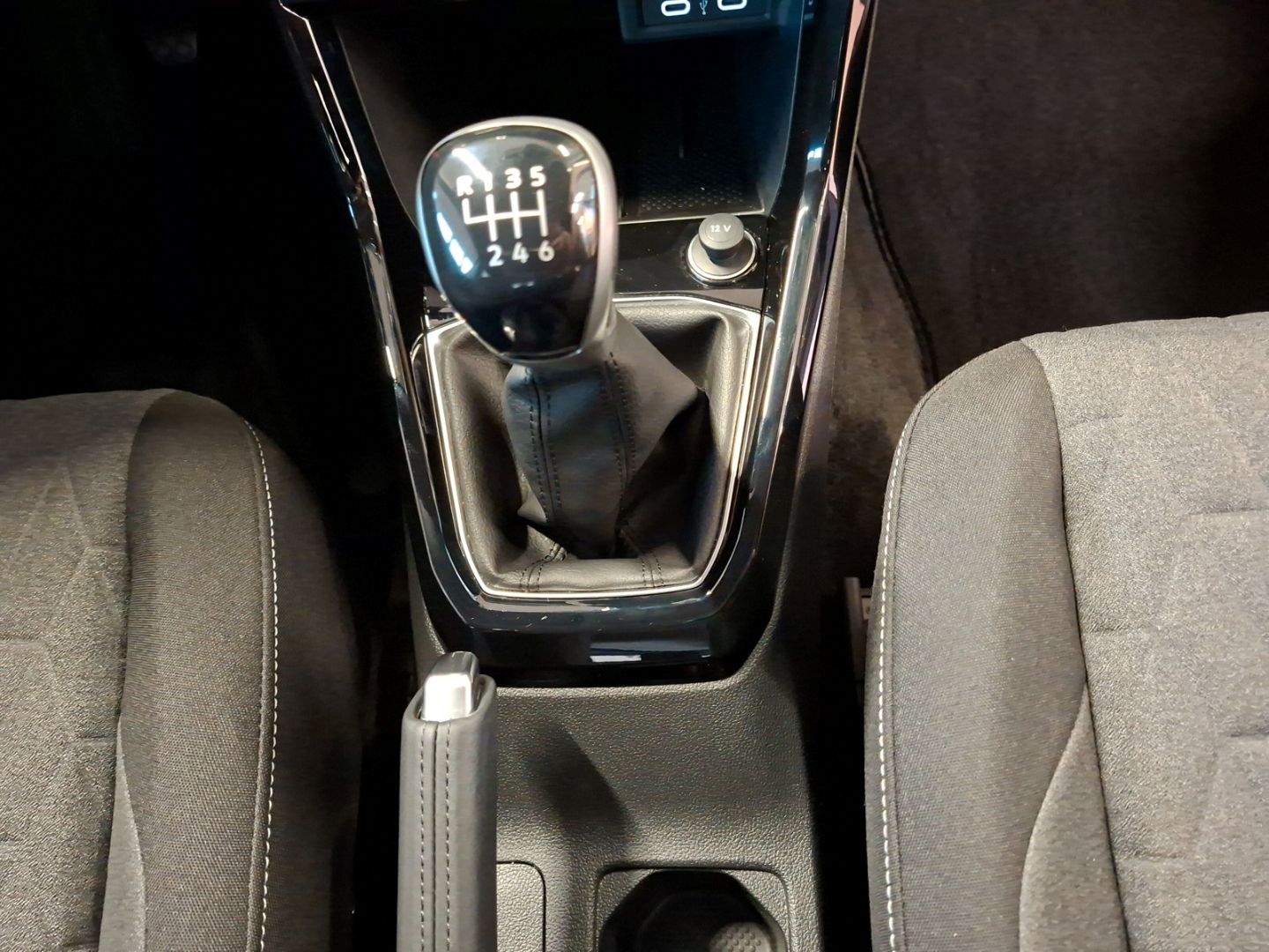 T-Cross 1.0 TSI Life *NAVI*KAMERA*ACC*GARANTIE*