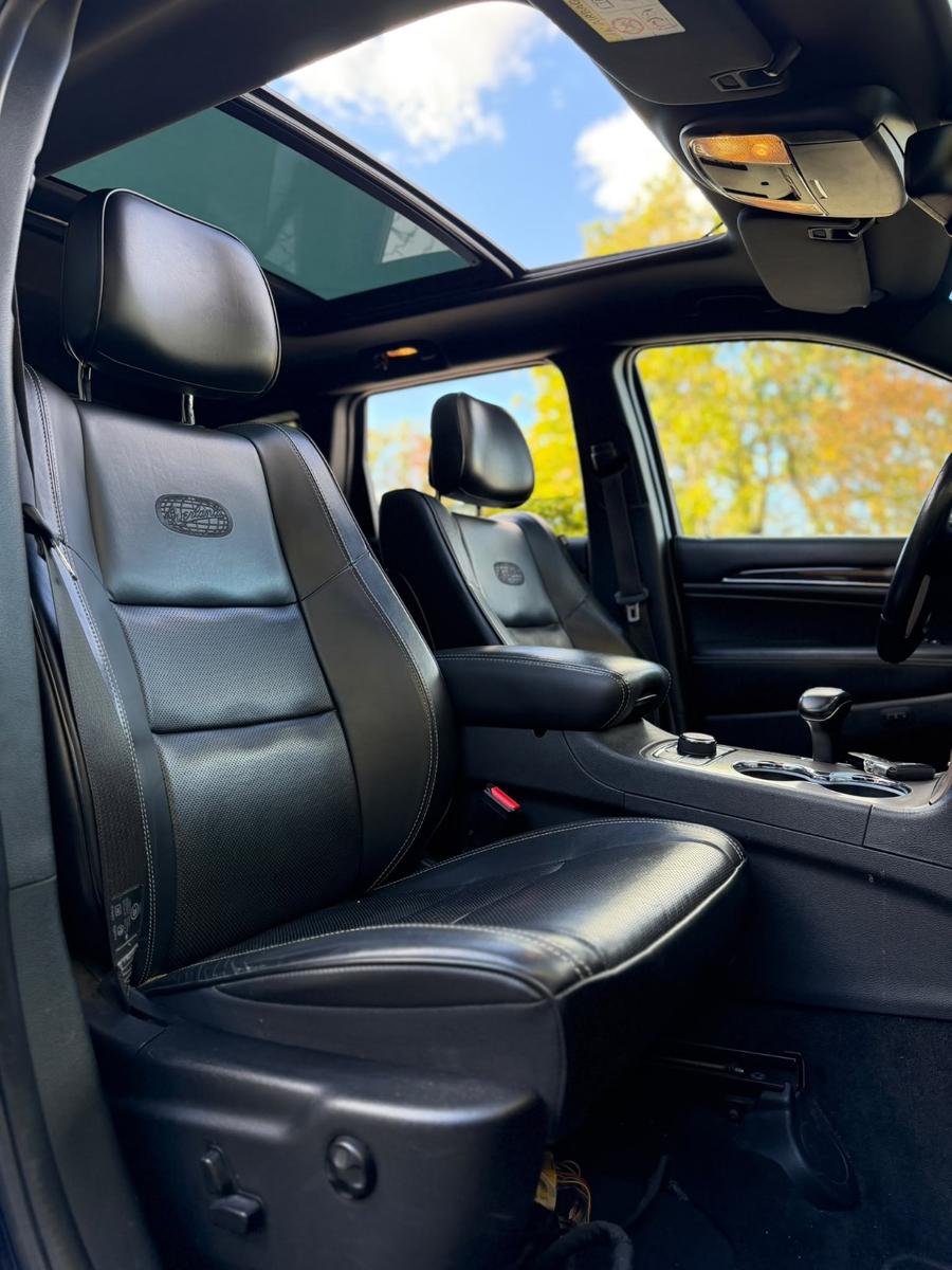 Jeep Grand Cherokee Overland 3.0 V6 CRD 250 ch BVA 4x4 / 162 000 km / Toit panoramique / Cuir Nappa / Caméra / Attelage