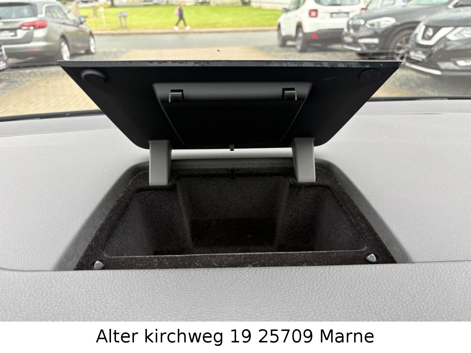 Volkswagen Sportsvan IQ.DRIVE.BT.PA.SH.PDC.TW.SPH..TÜV NEU