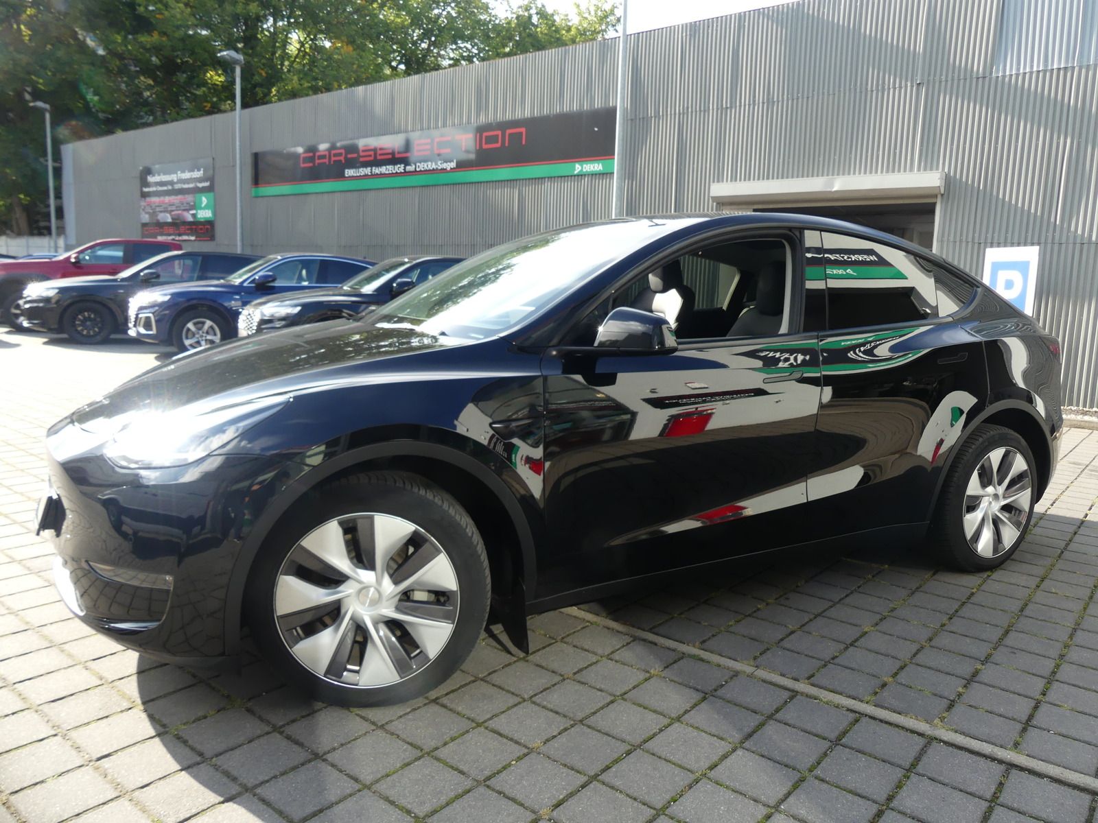 Tesla Model Y Long Range Dual AWD 378KW PANO LED KAM foto 2