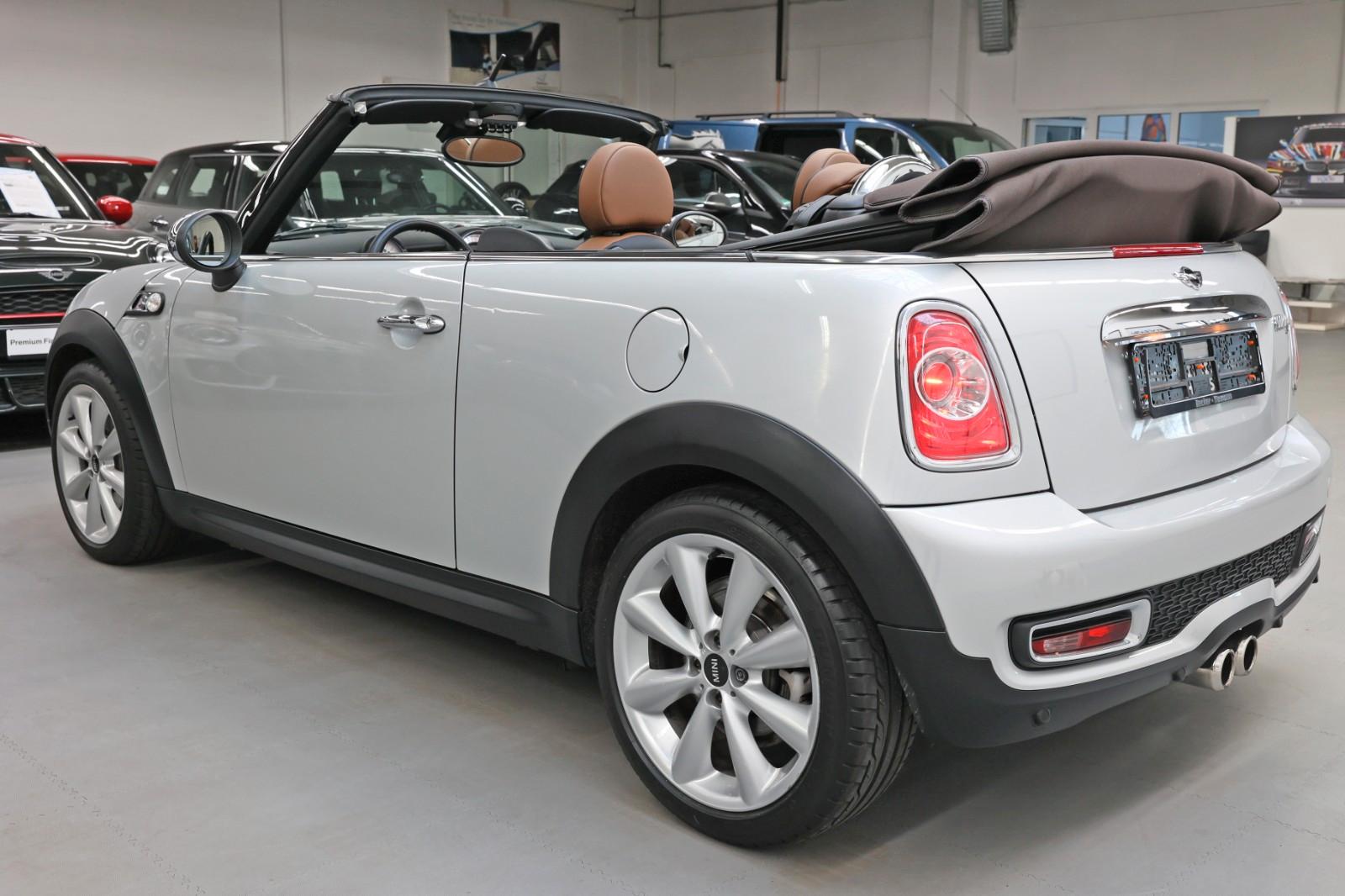 MINI Cooper S Cabrio - Vollausstattung!
