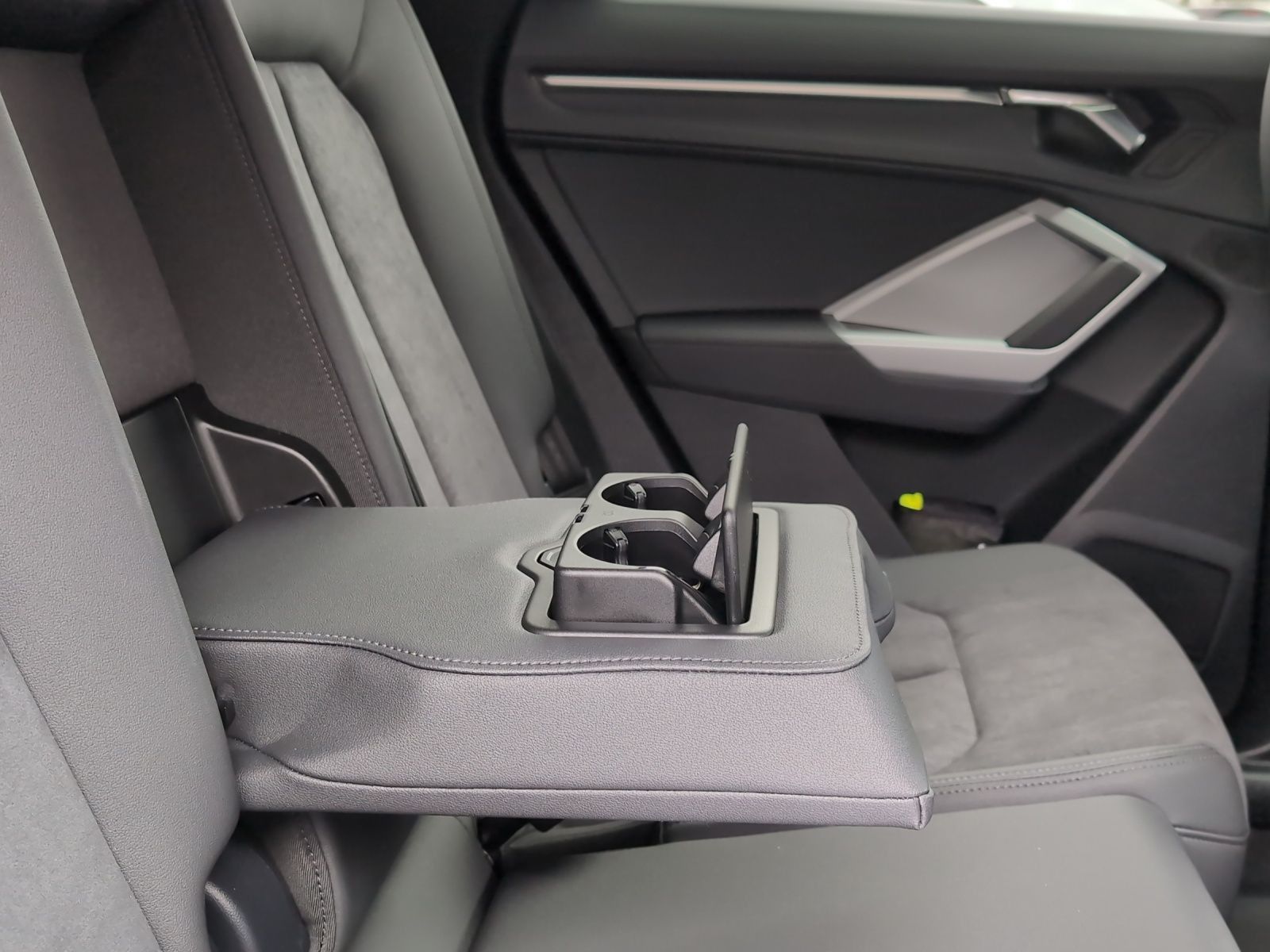 Audi Q3 - Bild 18