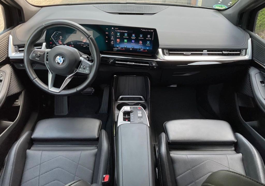 BMW 220