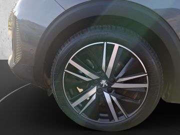 Peugeot 3008 GT Pack 1.6 225 360+Kam.+KeyLess+LED+Navi