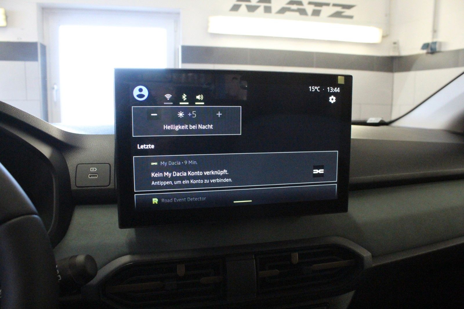 Fahrzeugabbildung Dacia Jogger Eco-G 120 Extreme 5 Sitzer  Winterp.*